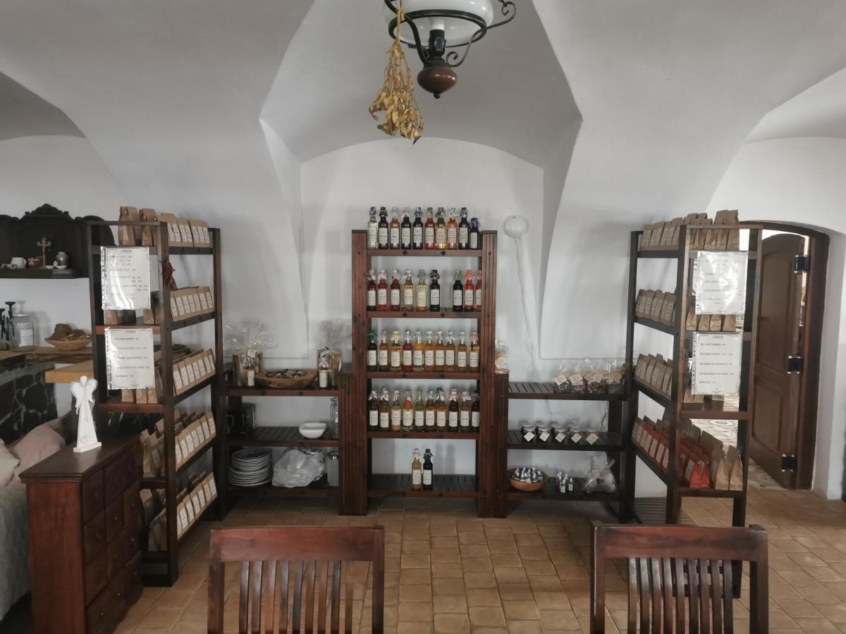 Rodinna Farma Sedmikraska Snezne  Luaran gambar